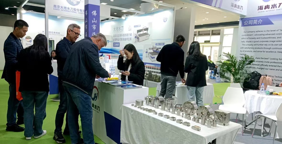 Hairan Waterjet nahm erfolgreich an der 24. Xiamen Stone Fair teil